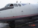 THAT IS A BIG HELLO FROM THE PILOT 046 * 448 x 336 * (18KB)